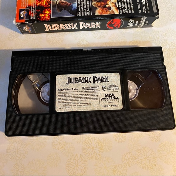 Vintage Jurassic Park (VHS, 1994 MCA 1st Release) Original From Canada - Picture 4 of 5